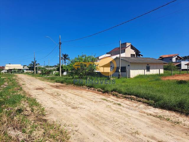 Terreno para Venda em Guaratuba - 4