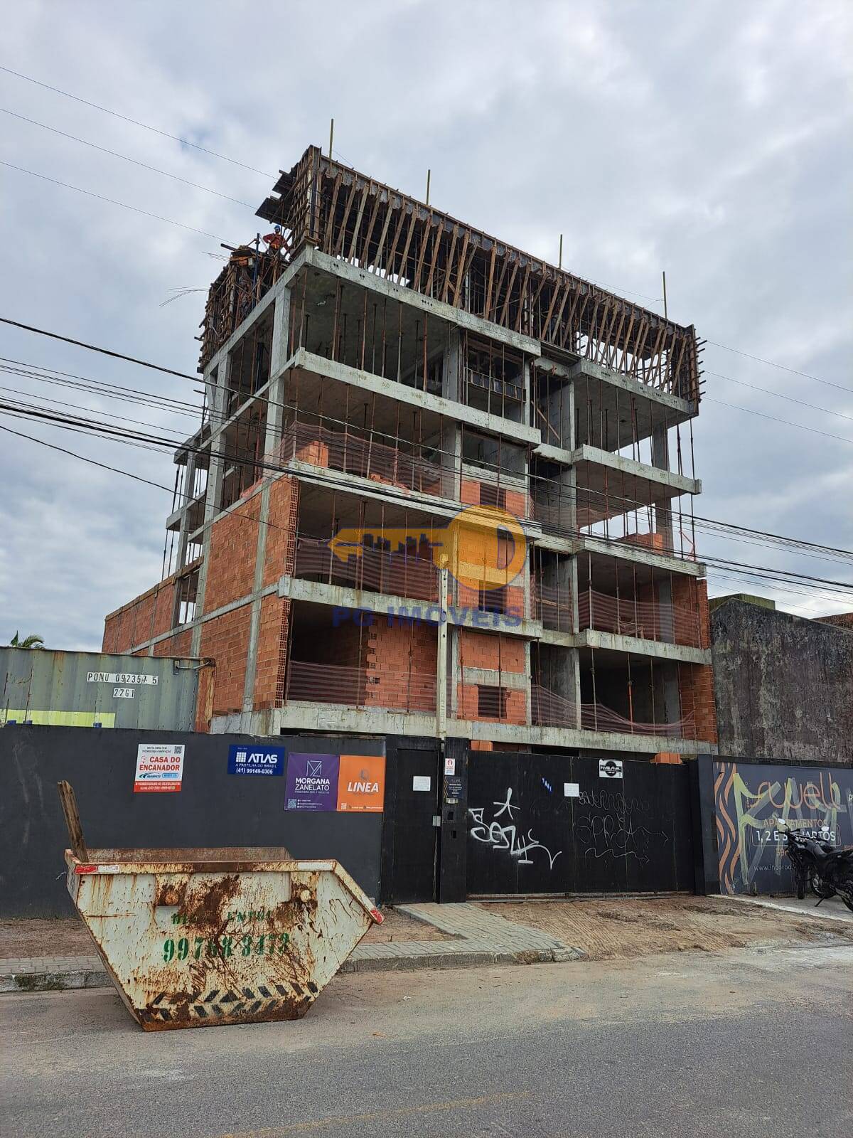 Apartamento à venda com 2 quartos, 79m² - Foto 3