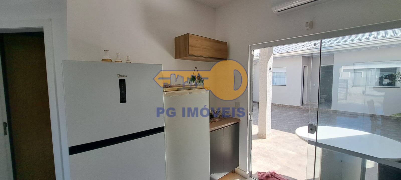 Casa à venda com 4 quartos, 180m² - Foto 17