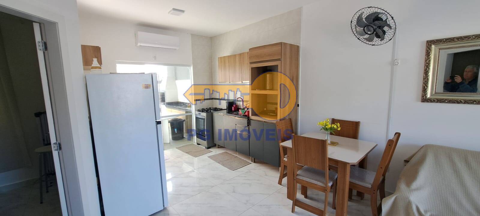 Casa à venda com 4 quartos, 180m² - Foto 13