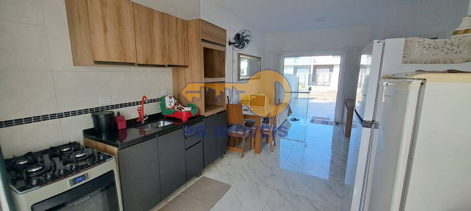 Casa à venda com 4 quartos, 180m² - Foto 26