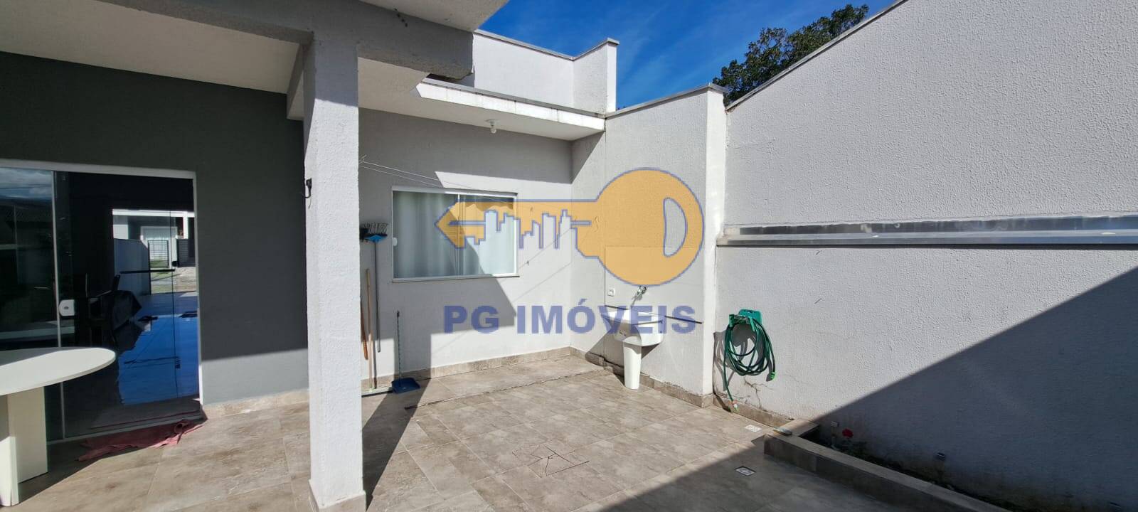 Casa à venda com 4 quartos, 180m² - Foto 27