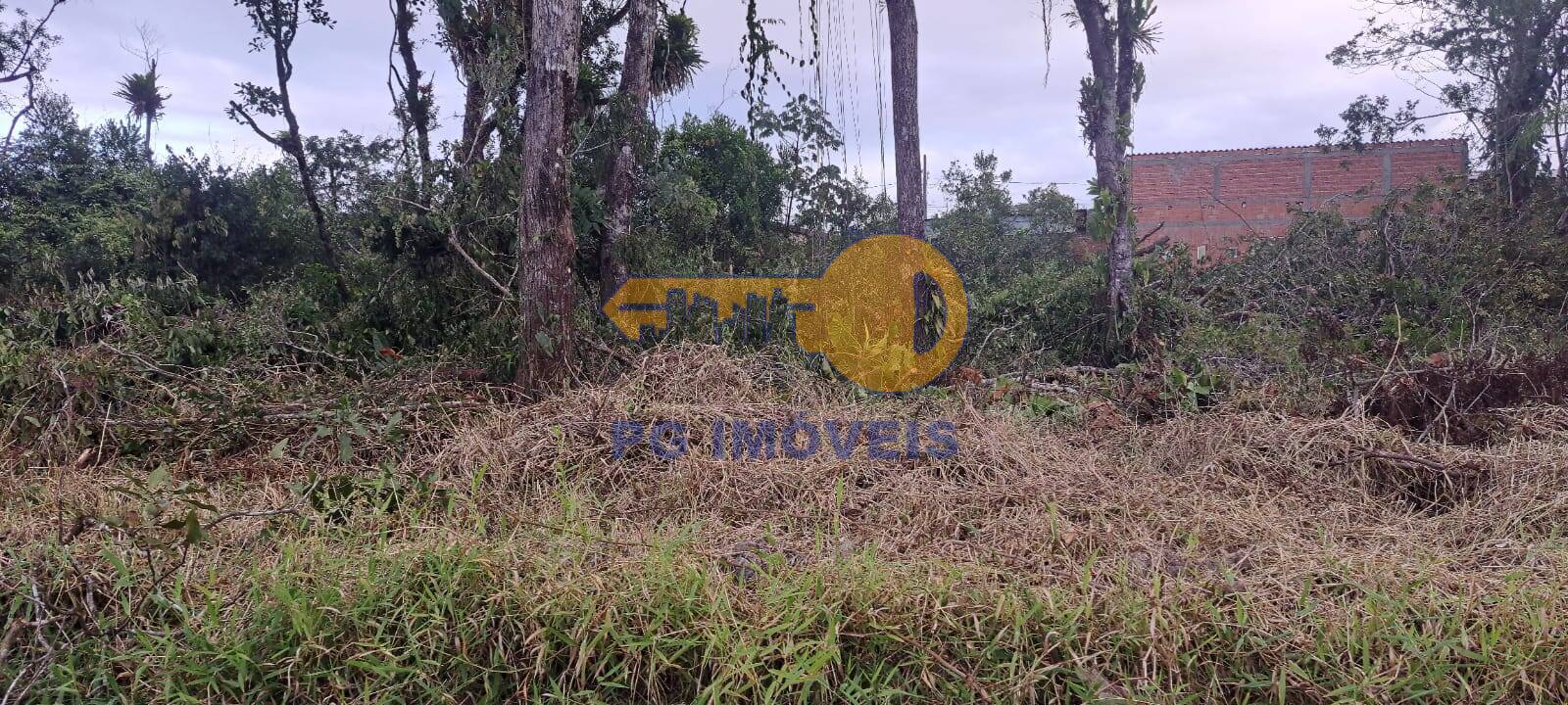Terreno à venda, 900m² - Foto 1